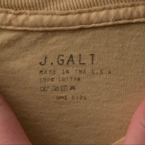 Brandy Melville “Honey” T-Shirt! - Picture 2 of 3